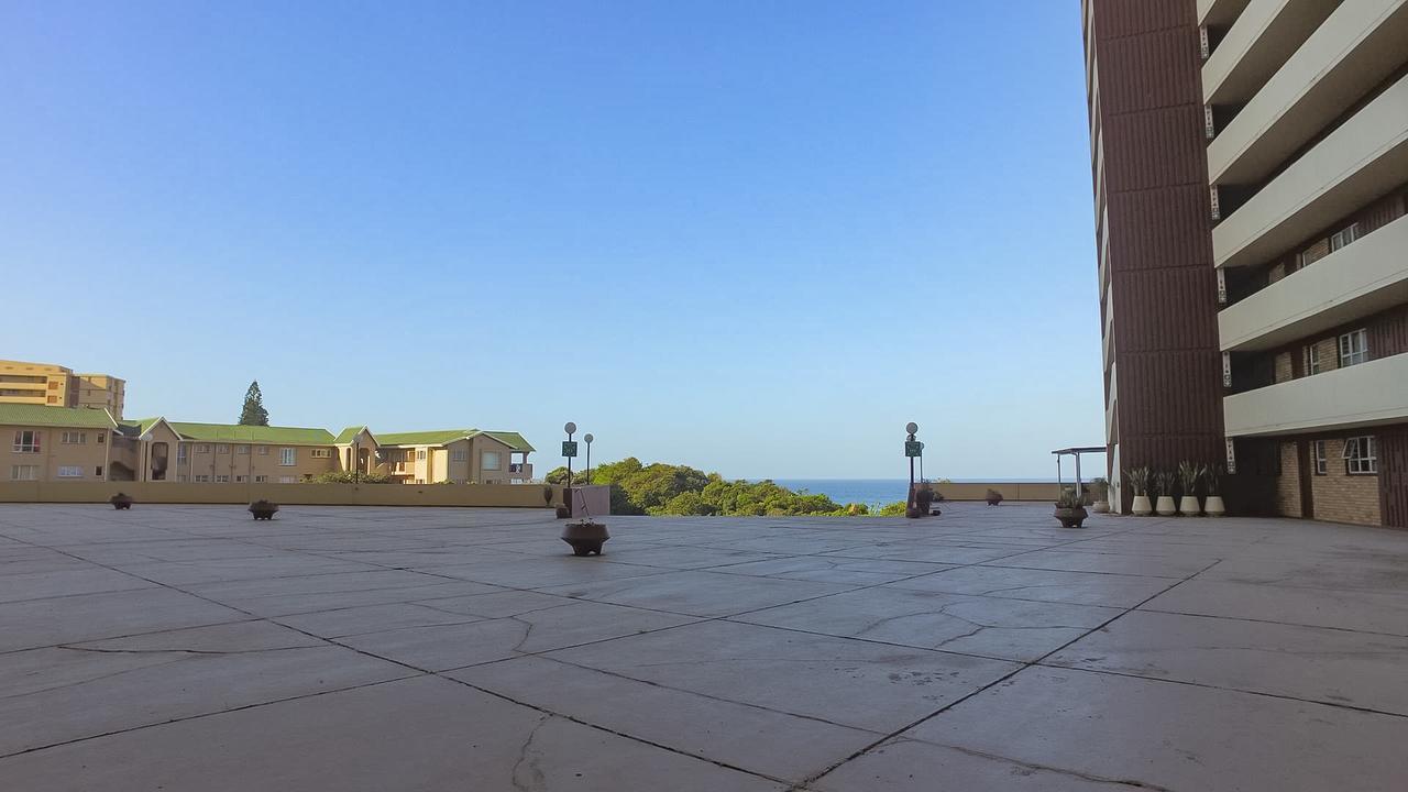 South Coast Beachfront Holiday Apartments Amanzimtoti Exterior foto